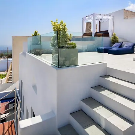 2-bed Sleeps 4 Hot Tub & Pet Friendly Fíra